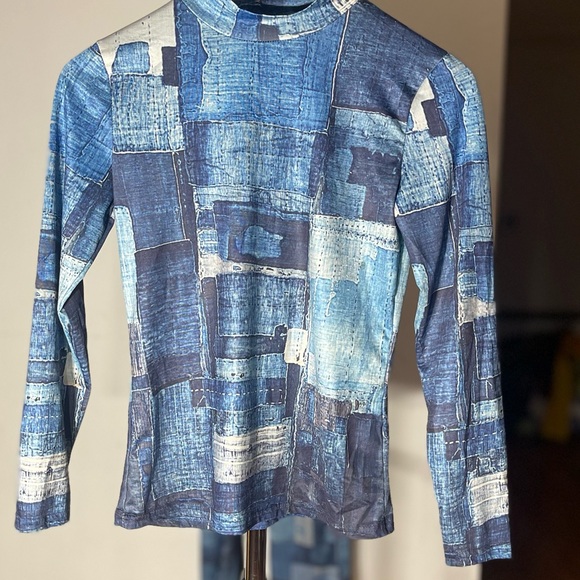 Ladies 2pc Set - Picture 5 of 8